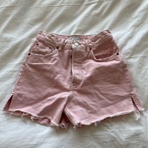 BABY PINK ZARA JEAN SHORTS